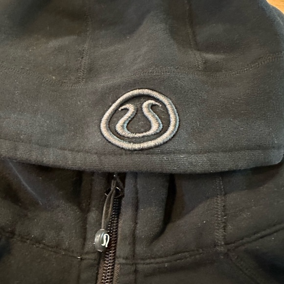 Lululemon Full Zip Hoodie| Black - Picture 7 of 16